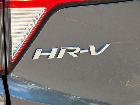 Used 2019 Honda HR-V Touring image 33