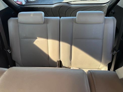 Used 2008 MAZDA CX-9 Grand Touring w/ Moonroof & Bose Audio Pkg image 19