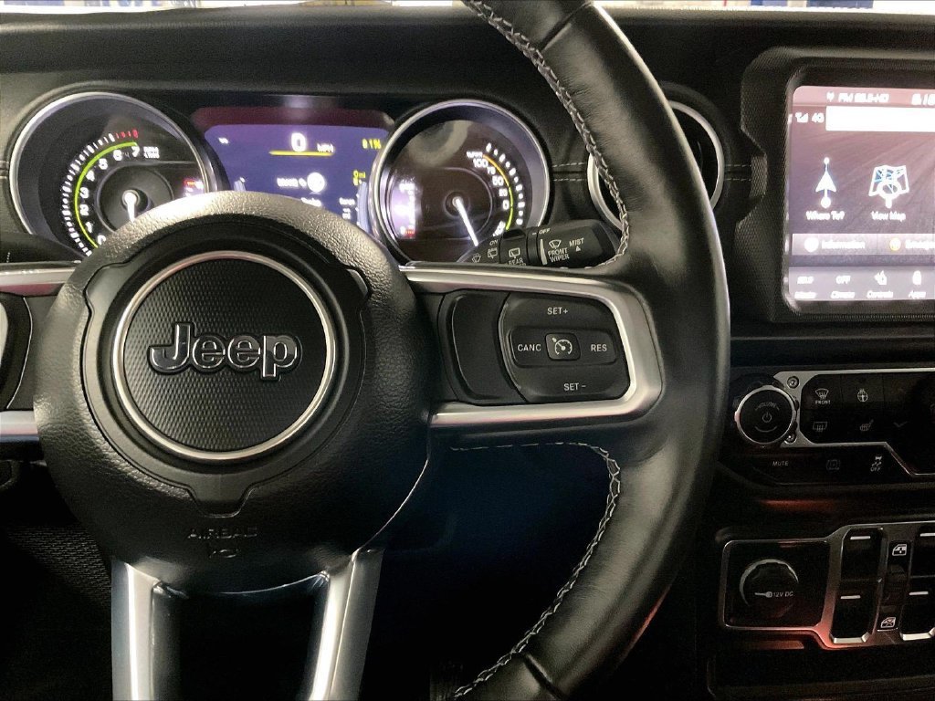Used 2023 Jeep Wrangler Unlimited Sahara w/ Cold Weather Group AWD/4WD image 23