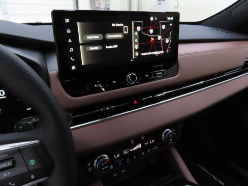 New 2025 Mitsubishi Outlander SEL image 16