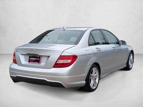 Used 2014 Mercedes-Benz C 250 Sedan image 5