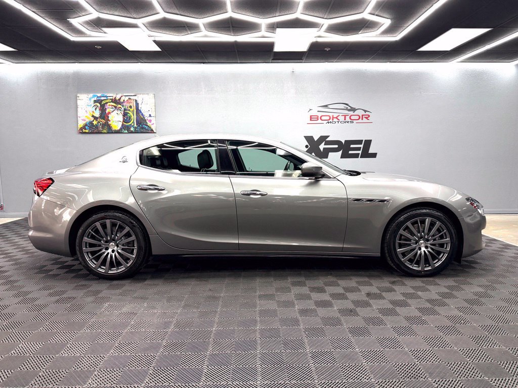 Used 2021 Maserati Ghibli RWD image 17