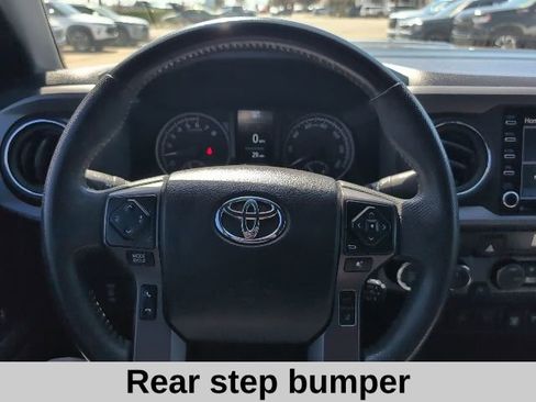 Used 2022 Toyota Tacoma TRD Sport w/ Technology Package image 10