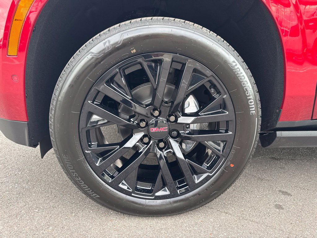 New 2026 GMC Yukon Denali w/ Sun & Power Step Package AWD/4WD image 38