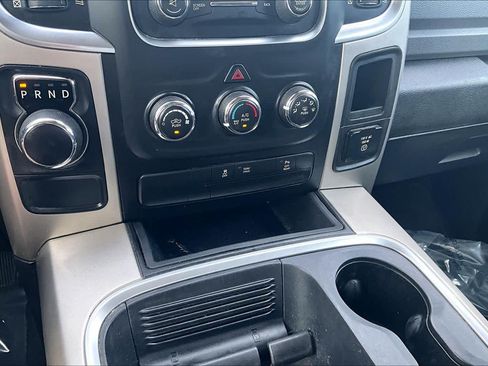 Used 2020 RAM 1500 Warlock RWD image 34