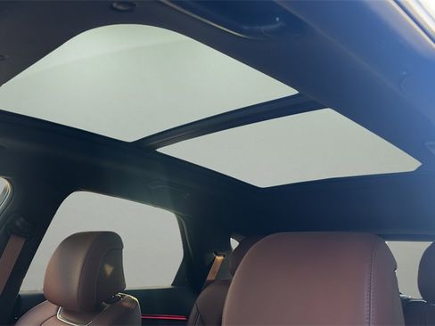 New 2026 Genesis GV70 2.5T Advanced image 15