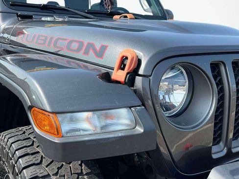 Used 2021 Jeep Gladiator Rubicon AWD/4WD image 8