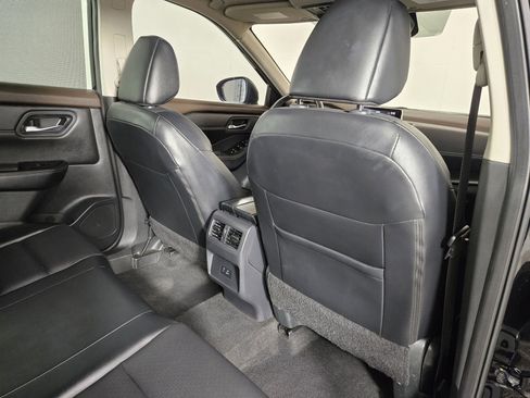 Used 2023 Nissan Rogue SV w/ SV Premium B Package AWD/4WD image 43