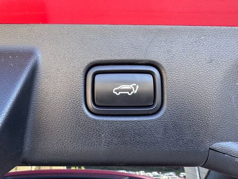 Used 2023 Hyundai Tucson SEL w/ Convenience Package FWD image 17