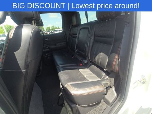 Used 2023 Nissan Frontier PRO-4X w/ Pro-4X Premium Package AWD/4WD image 14