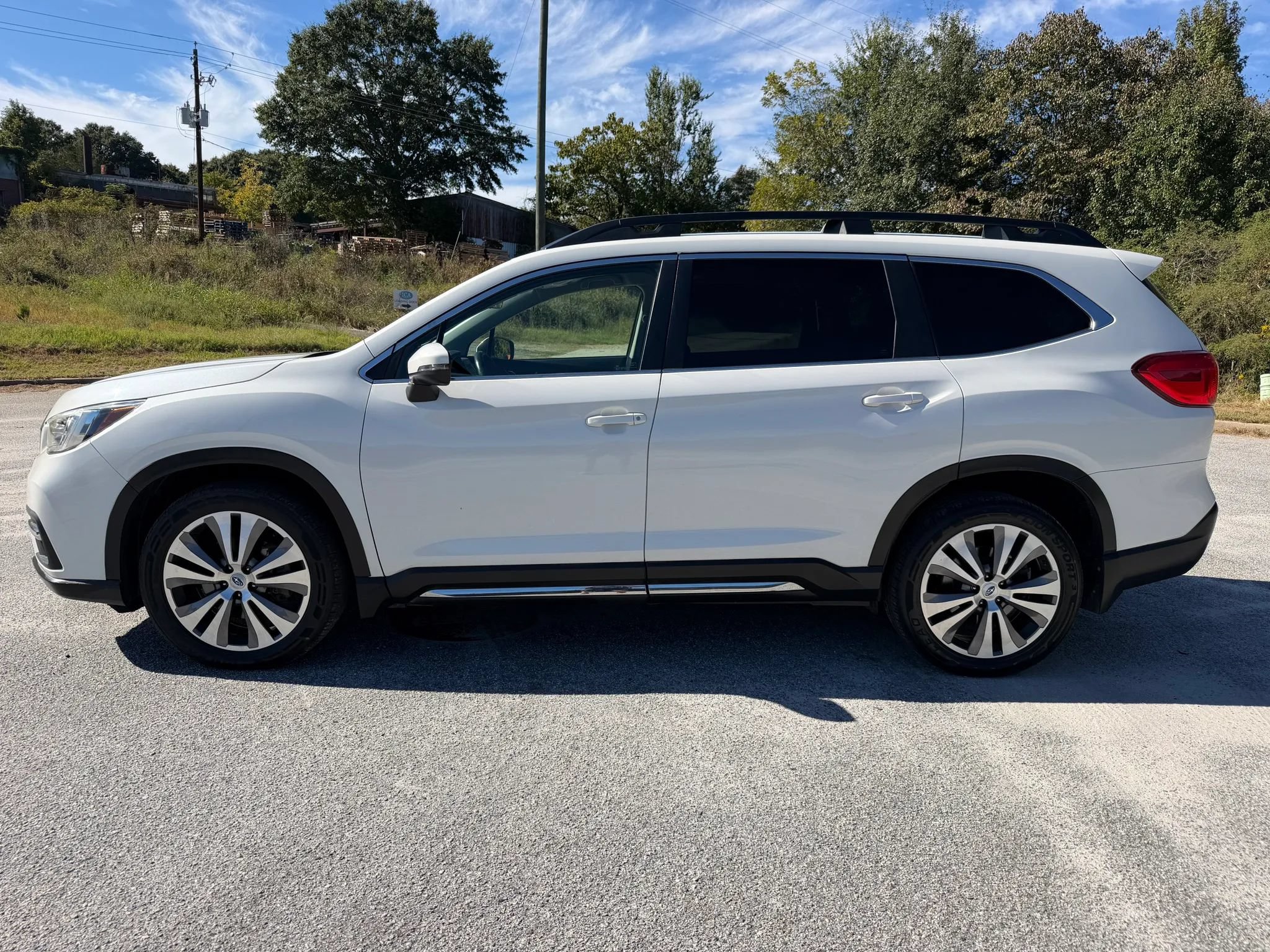 Used 2019 Subaru Ascent Limited AWD/4WD image 2