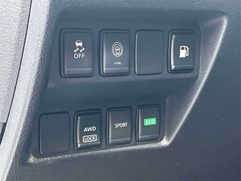 Used 2019 Nissan Rogue S w/ Special Edition Package image 19