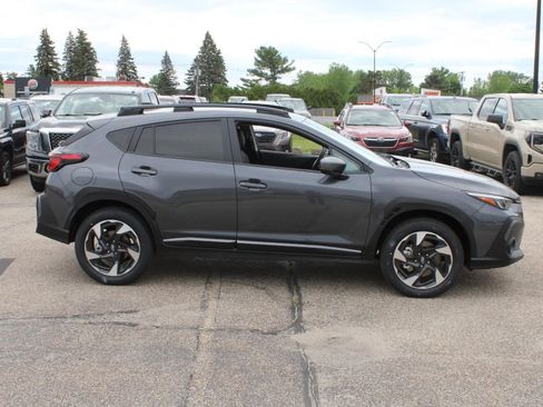 New 2026 Subaru Crosstrek 2.5i Limited w/ Popular Package #3A AWD/4WD image 4