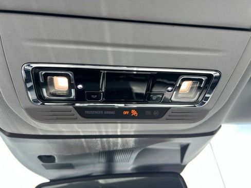 Used 2022 Lincoln Corsair AWD w/ Equipment Group 101A image 25