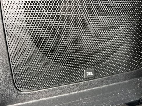 Used 2022 Toyota Highlander Platinum image 15