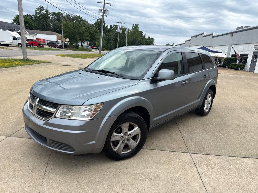 Used 2009 Dodge Journey SXT FWD image 1