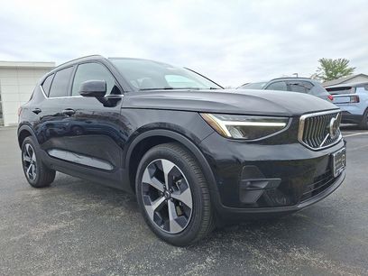 Certified 2023 Volvo XC40 B5 Ultimate w/ Climate Package