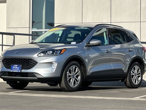 Certified 2022 Ford Escape SEL image 7