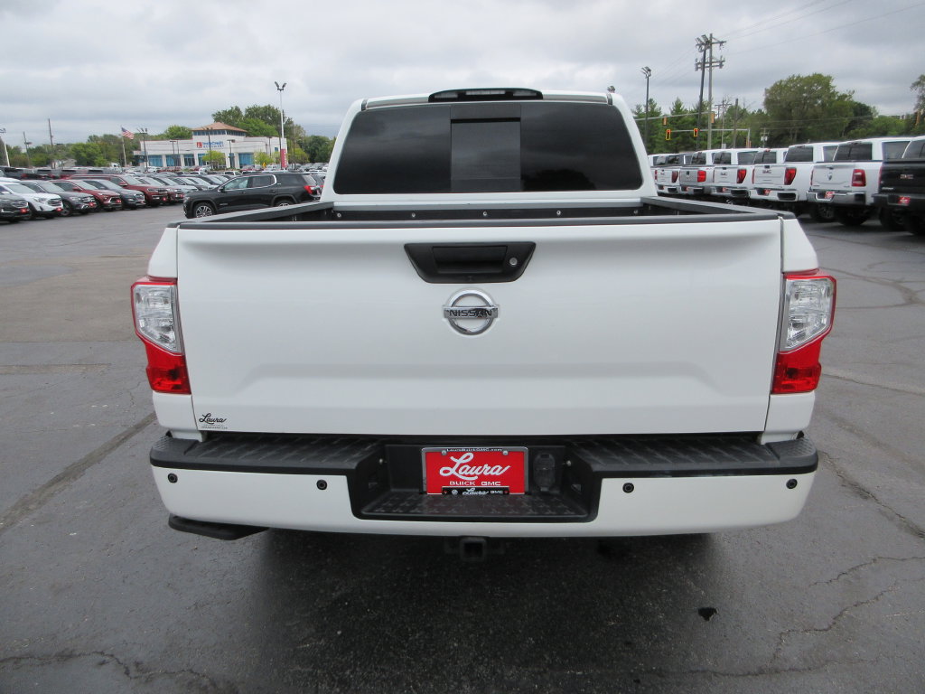 Used 2019 Nissan Titan PRO-4X w/ Pro-4x Utility Package AWD/4WD image 6