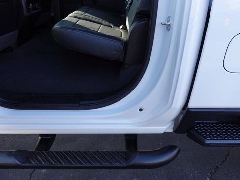 Used 2023 Chevrolet Silverado 2500 LT w/ Z71 Sport Edition image 24