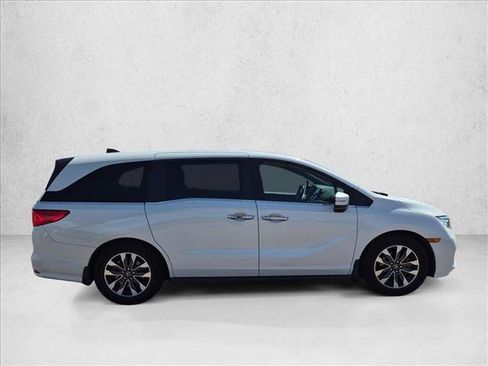 Used 2022 Honda Odyssey EX-L image 4