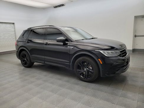 Used 2023 Volkswagen Tiguan SE R-Line FWD image 11