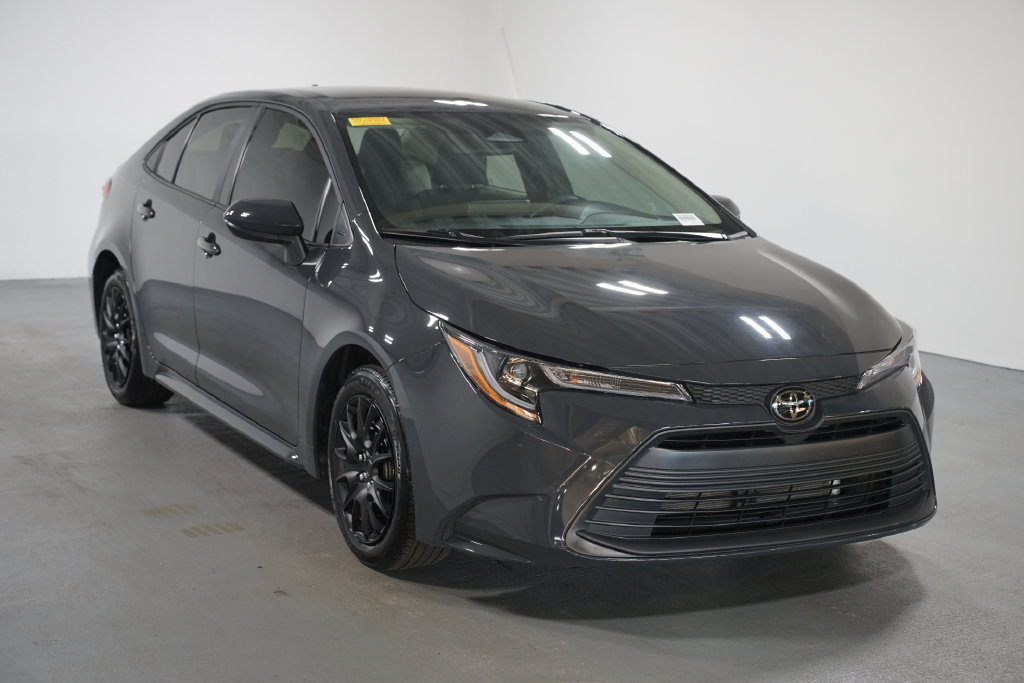Certified 2026 Toyota Corolla LE FWD image 3