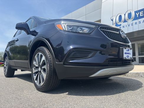 Used 2022 Buick Encore Preferred w/ Safety Package AWD/4WD image 10