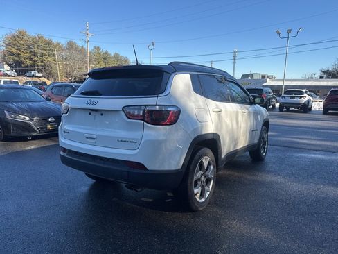Used 2018 Jeep Compass Limited image 4