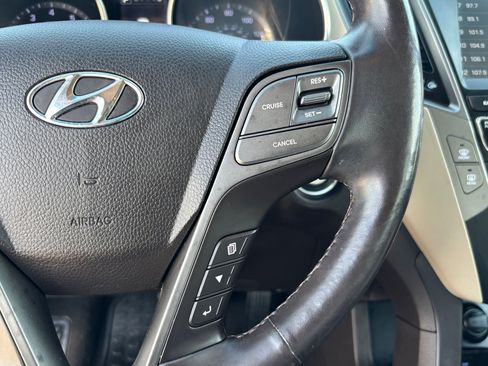 Used 2018 Hyundai Santa Fe Sport image 17