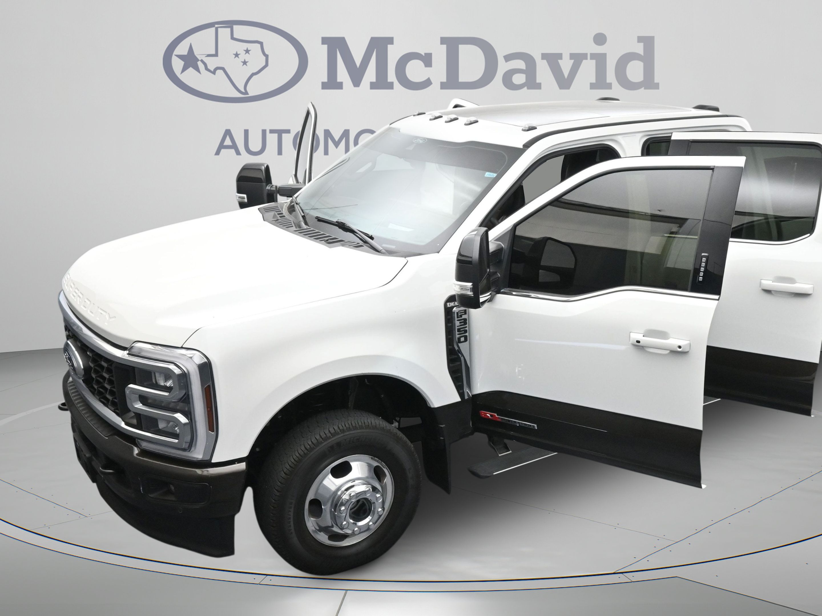 Used 2024 Ford F350 King Ranch AWD/4WD image 46