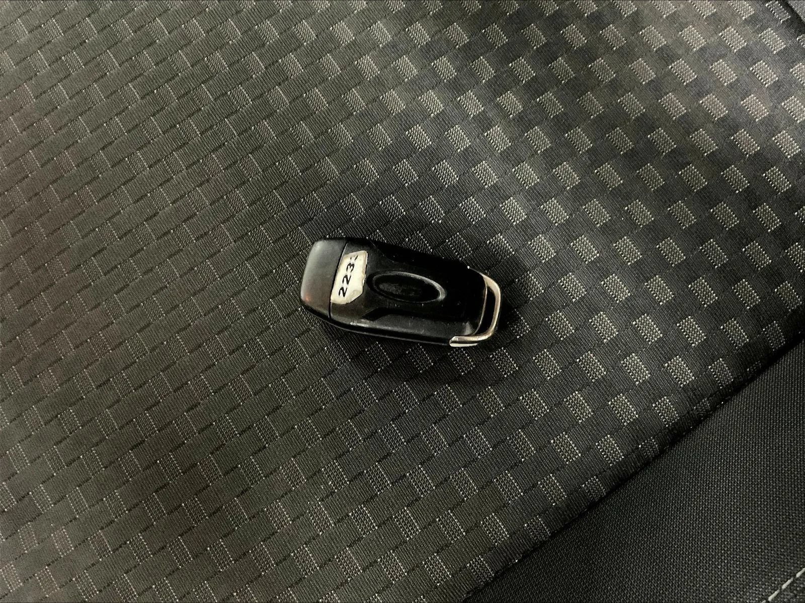 Used 2022 Ford Transit Connect XLT FWD image 28