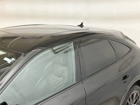 Used 2023 Audi SQ5 Premium Plus w/ Premium Plus Package image 23