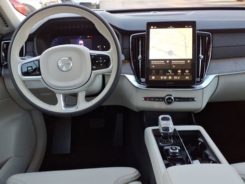 New 2026 Volvo XC90 B6 Ultra w/ Protection Package Premier AWD/4WD image 9