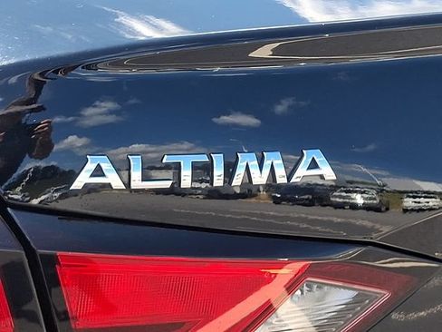 Used 2021 Nissan Altima 2.5 SL FWD image 30
