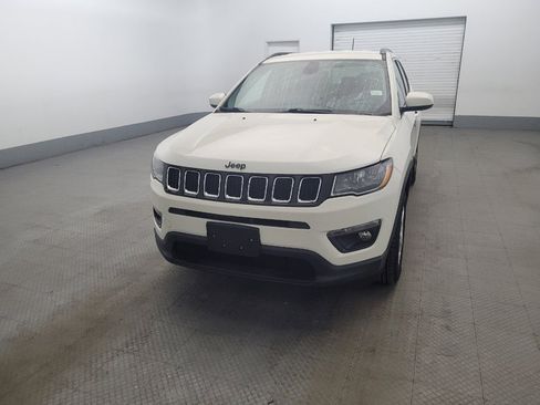 Used 2020 Jeep Compass Latitude AWD/4WD image 15