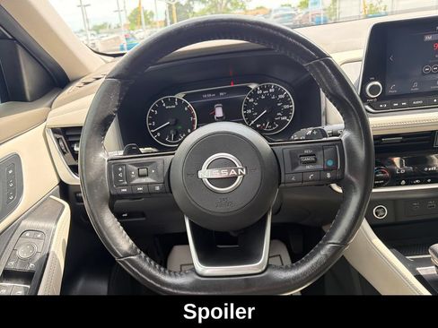 Used 2023 Nissan Rogue SL AWD/4WD image 17
