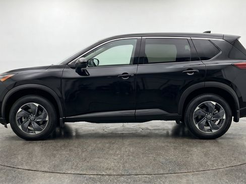 Used 2025 Nissan Rogue SV AWD/4WD image 5