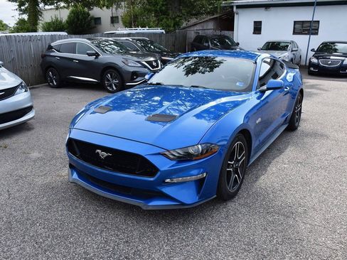 Used 2021 Ford Mustang GT w/ Equipment Group 301A RWD image 2