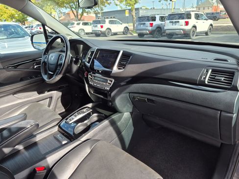 Certified 2020 Honda Ridgeline RTL-E image 32