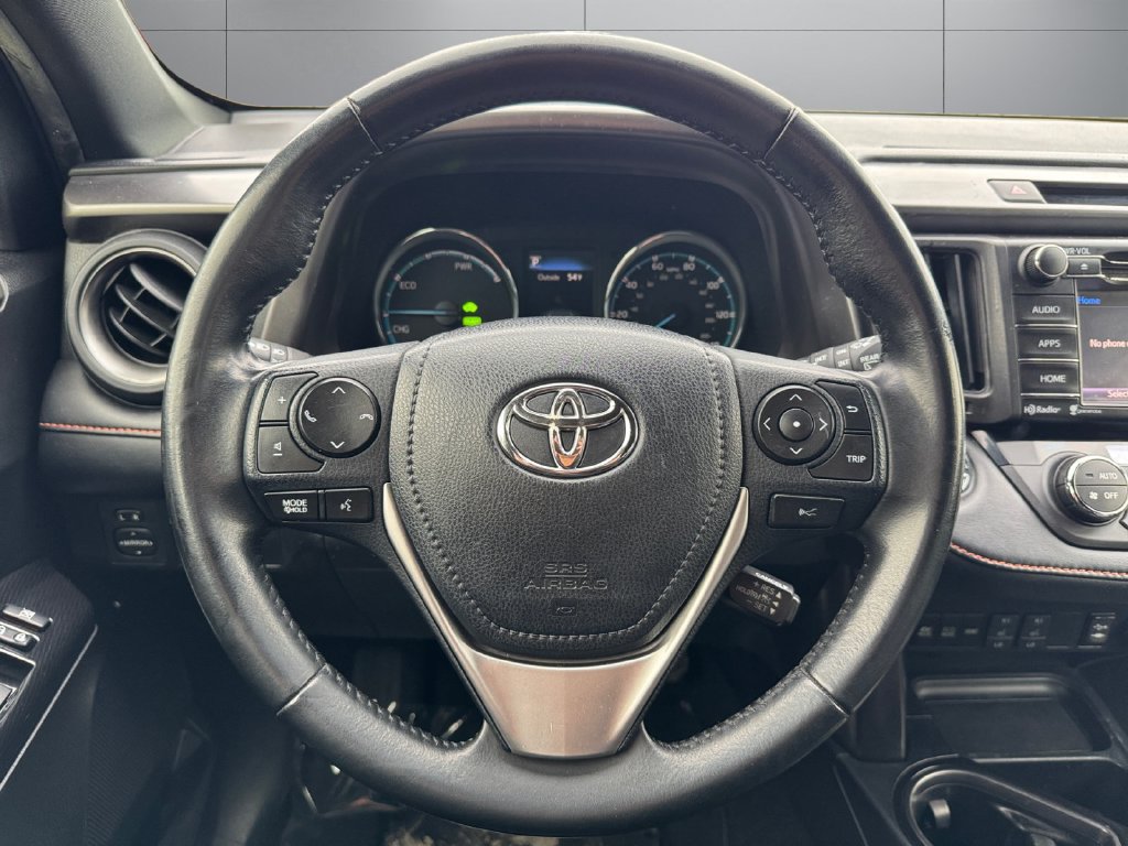 Used 2018 Toyota RAV4 SE AWD/4WD image 13