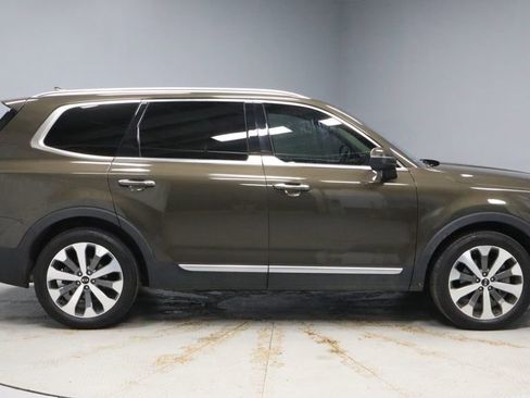 Used 2020 Kia Telluride S w/ S 8 Passenger Seating Package image 12
