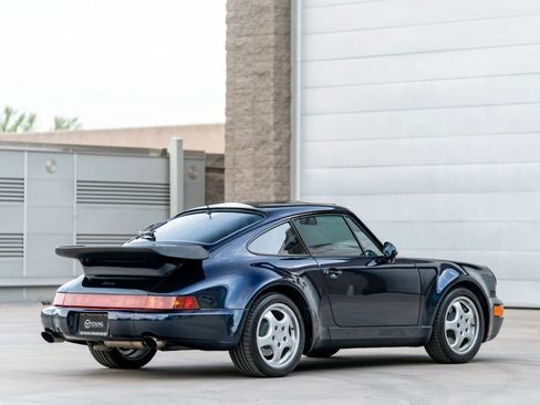 Used 1992 Porsche 911 Turbo RWD image 8