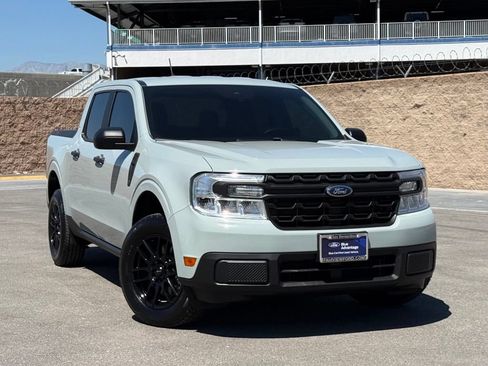 Used 2023 Ford Maverick XL FWD image 3