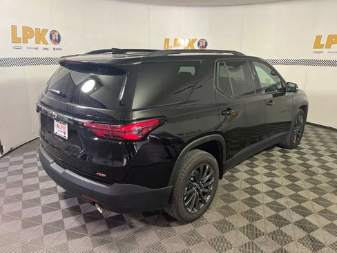 Used 2024 Chevrolet Traverse RS w/ LPO, Floor Liner Package AWD/4WD image 8