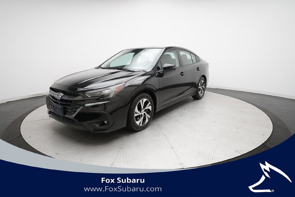 Used 2025 Subaru Legacy Premium w/ Popular Package #1A AWD/4WD image 1