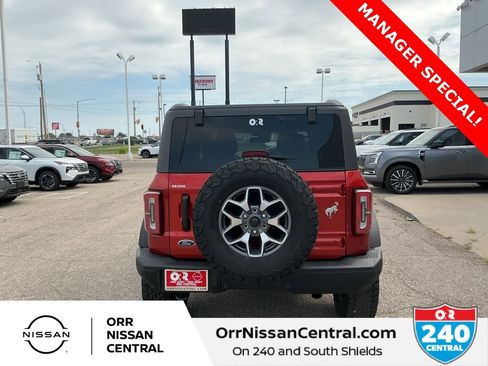 Used 2023 Ford Bronco Badlands image 6