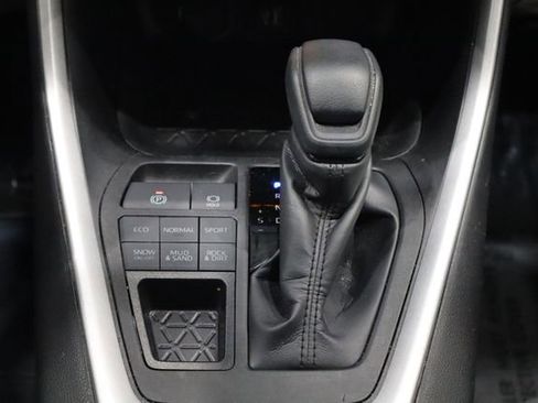 Used 2023 Toyota RAV4 XLE image 37