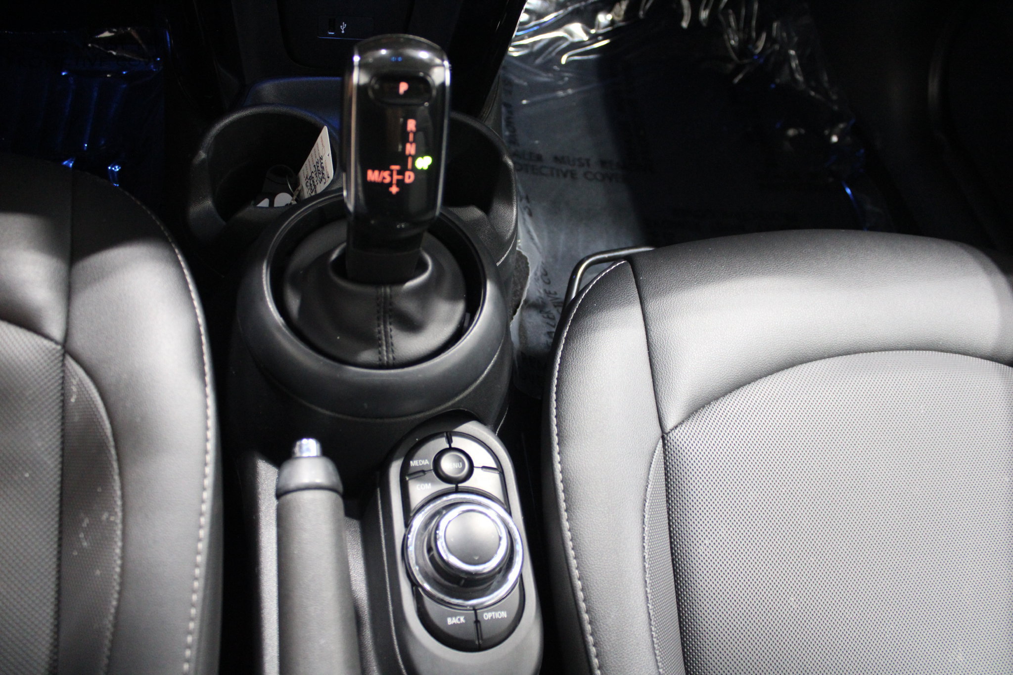 Used 2023 MINI Cooper 2-Door Hardtop FWD image 27
