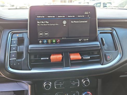 Used 2021 GMC Yukon XL AT4 w/ LPO, Illumination Package image 15